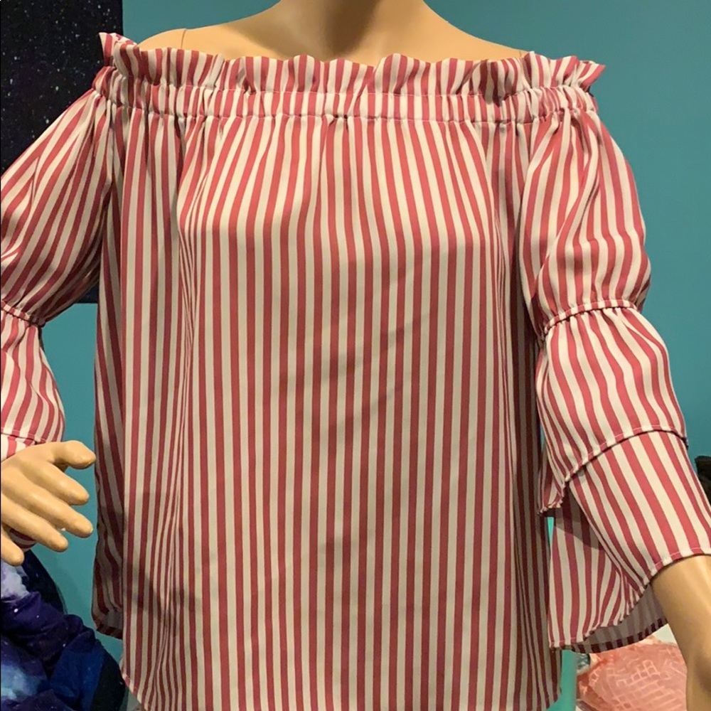 Women’s off shoulder top